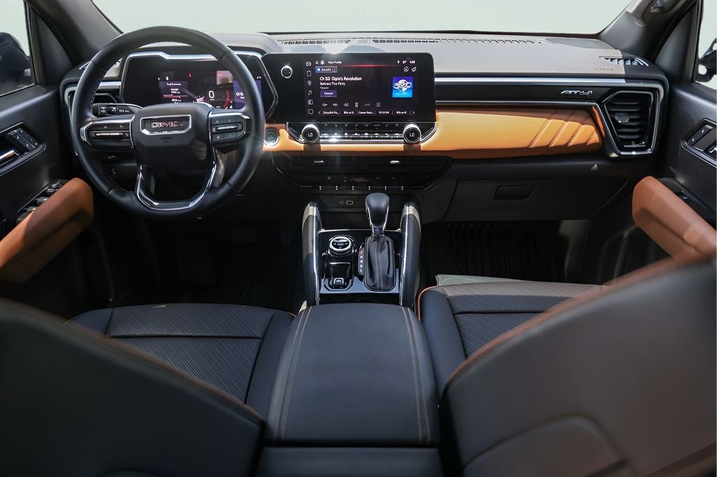 2024 GMC Canyon AT4