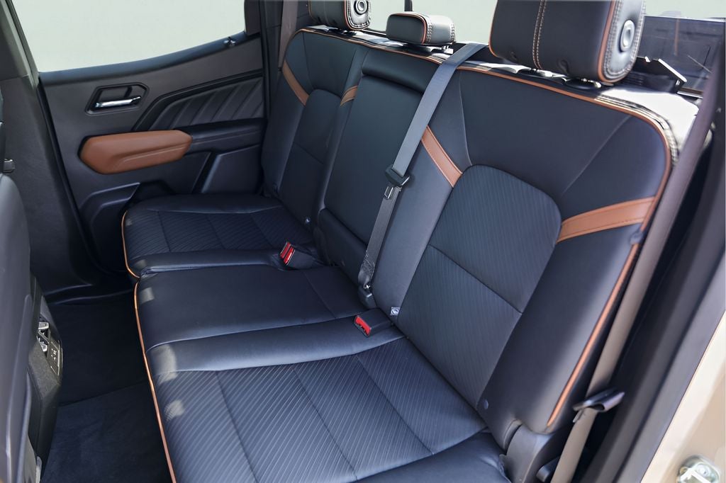 2023 GMC Canyon AT4