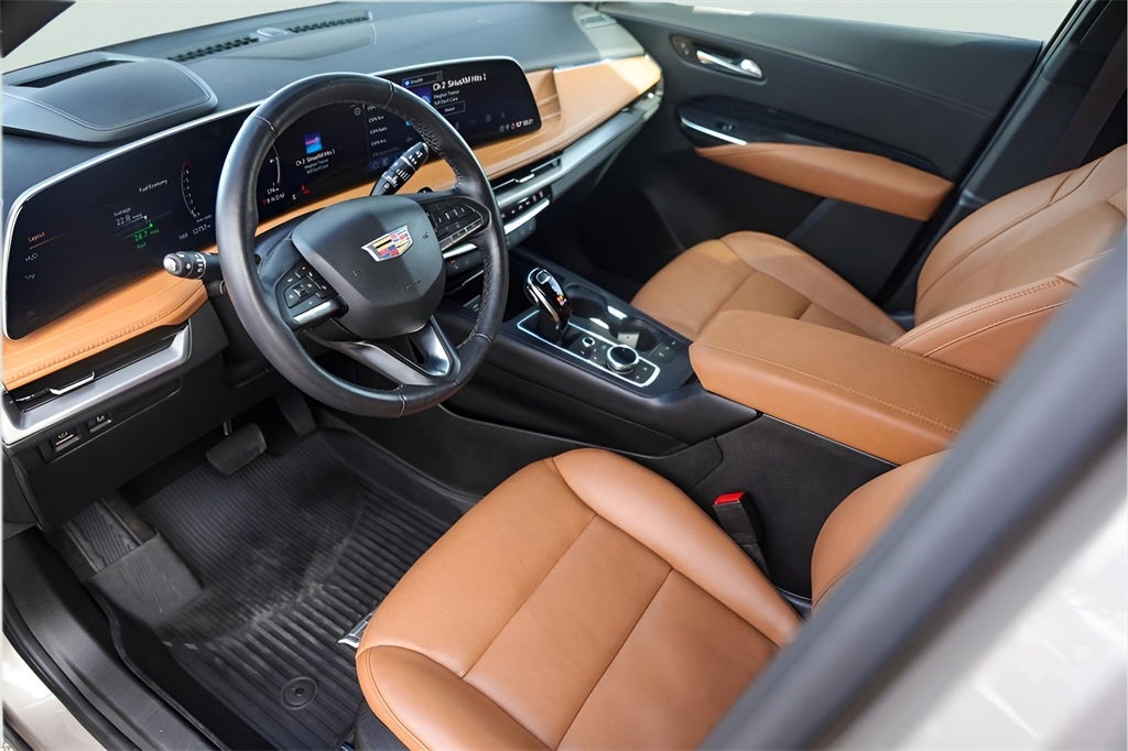 2024 Cadillac XT4 Premium Luxury