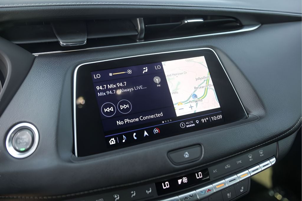 2022 Cadillac XT4 Premium Luxury