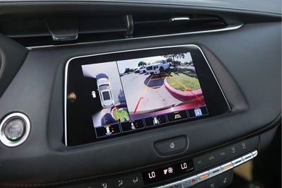 2022 Cadillac XT4 Premium Luxury