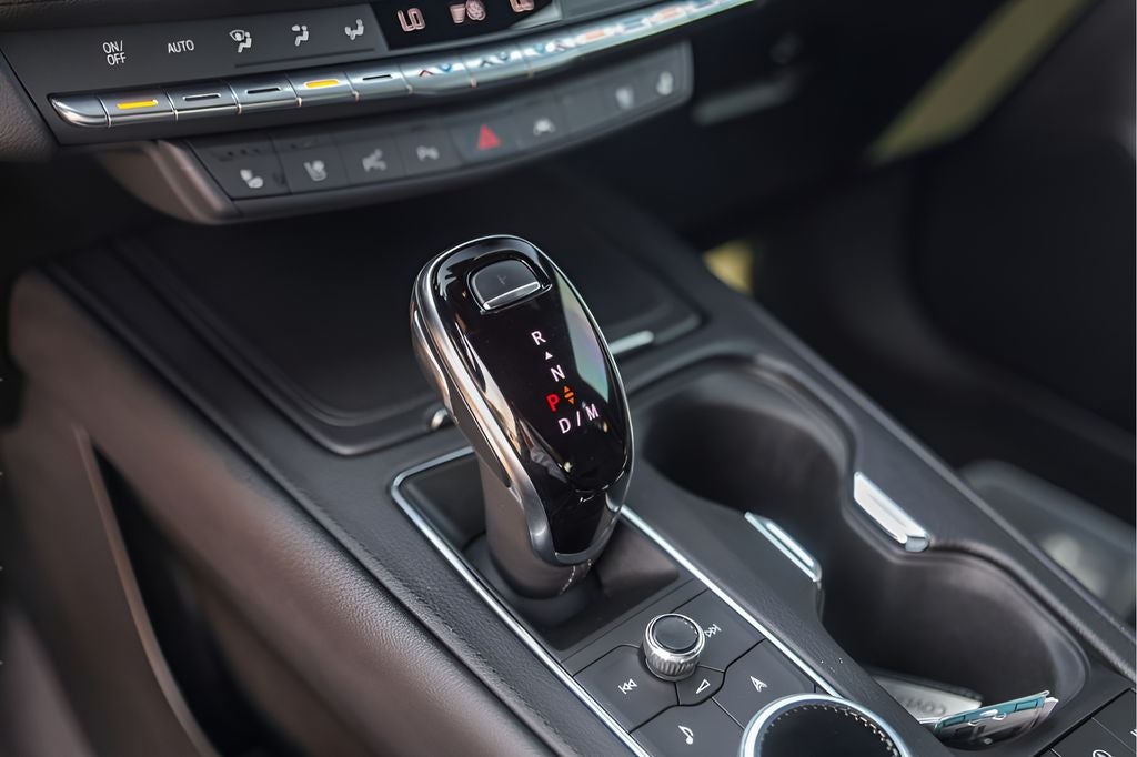 2022 Cadillac XT4 Premium Luxury