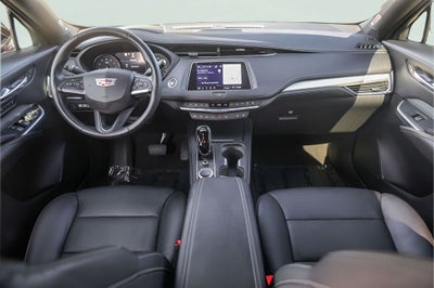 2022 Cadillac XT4 Premium Luxury