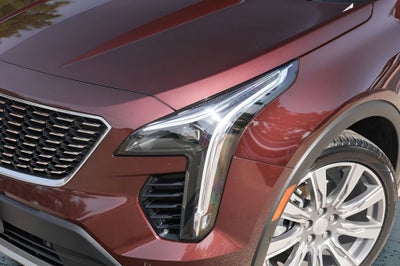 2022 Cadillac XT4 Premium Luxury