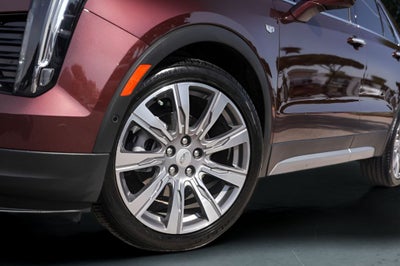 2022 Cadillac XT4 Premium Luxury