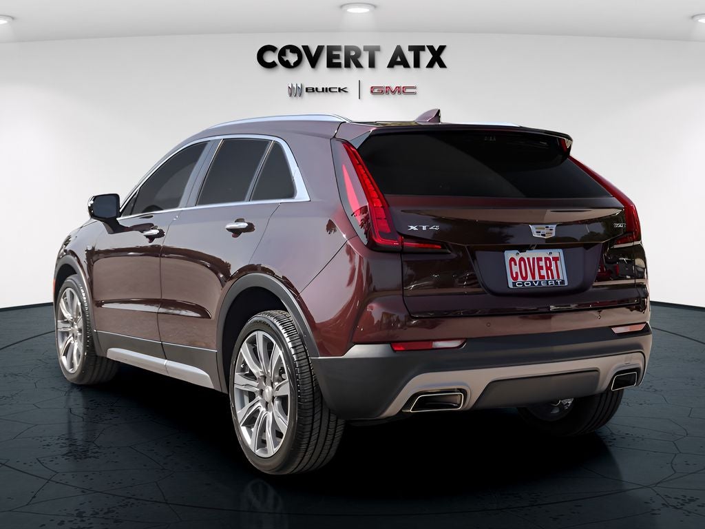 2022 Cadillac XT4 Premium Luxury