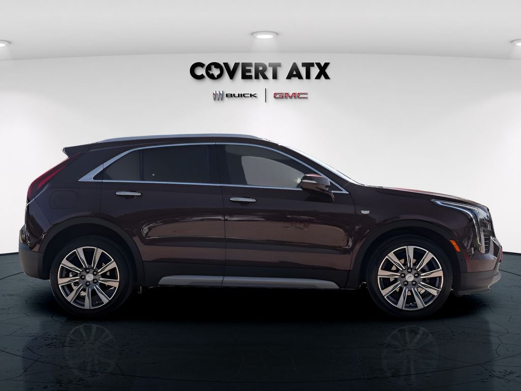 2022 Cadillac XT4 Premium Luxury
