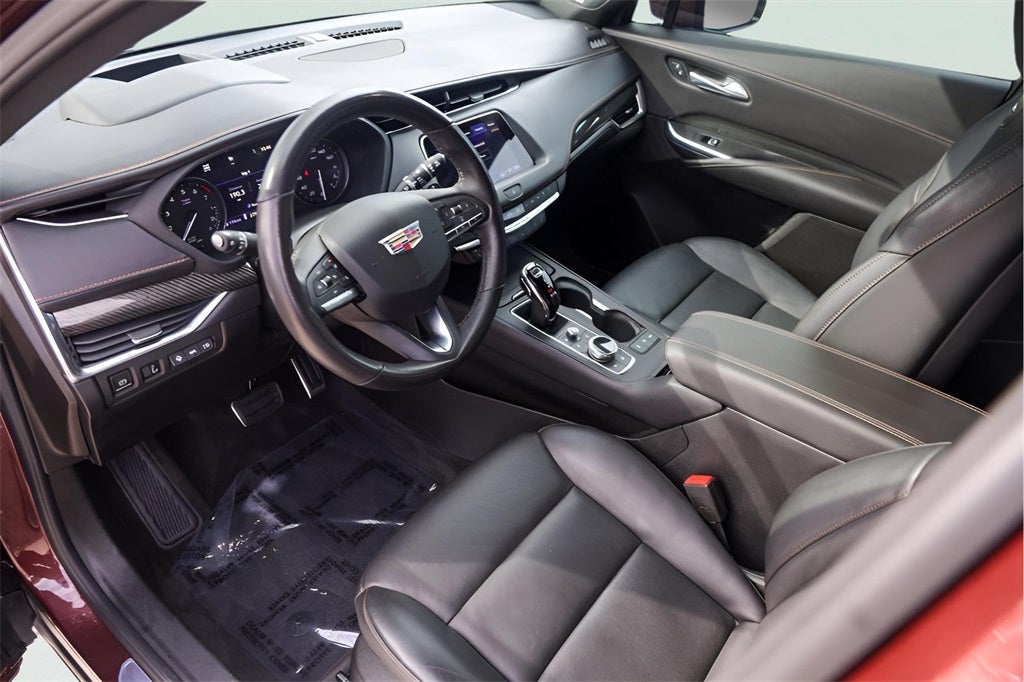 2023 Cadillac XT4 Sport