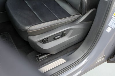 2021 Volkswagen Atlas Cross Sport 3.6L V6 SE w/Technology R-Line