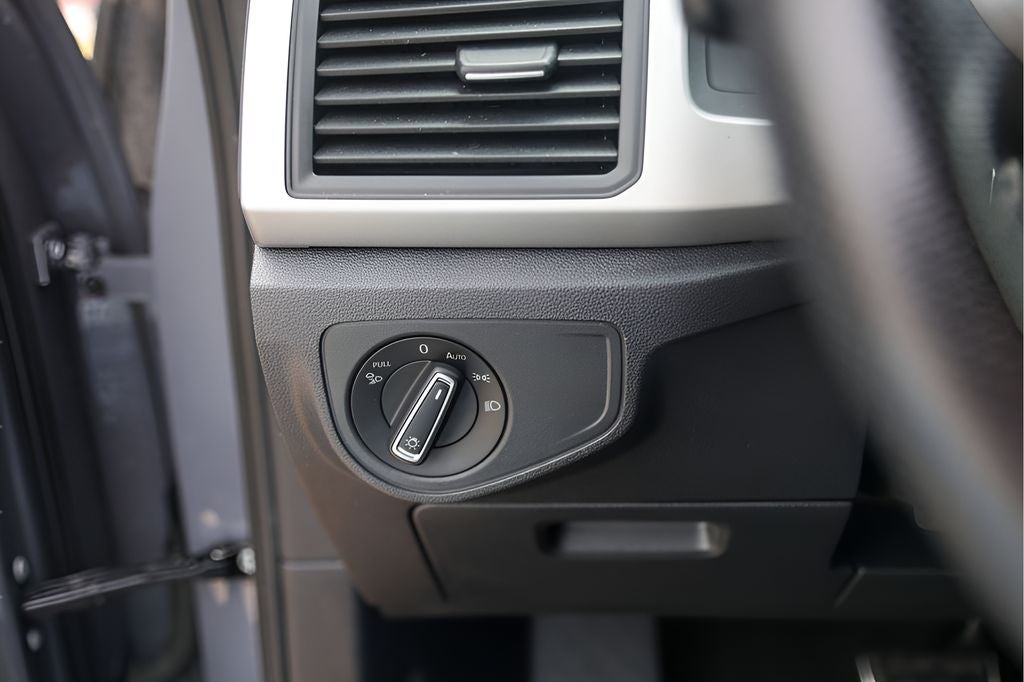 2021 Volkswagen Atlas Cross Sport 3.6L V6 SE w/Technology R-Line