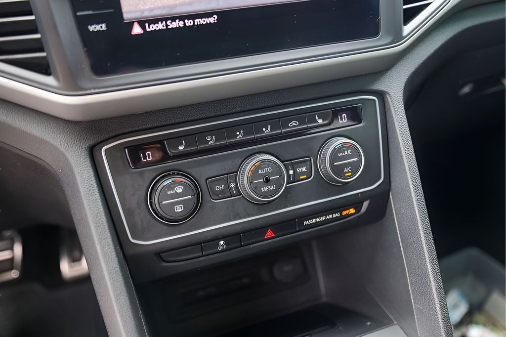 2021 Volkswagen Atlas Cross Sport 3.6L V6 SE w/Technology R-Line