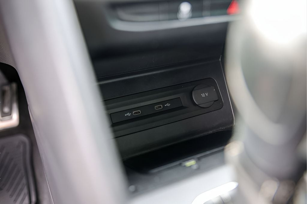 2021 Volkswagen Atlas Cross Sport 3.6L V6 SE w/Technology R-Line