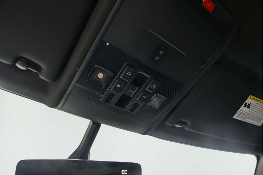 2021 Volkswagen Atlas Cross Sport 3.6L V6 SE w/Technology R-Line