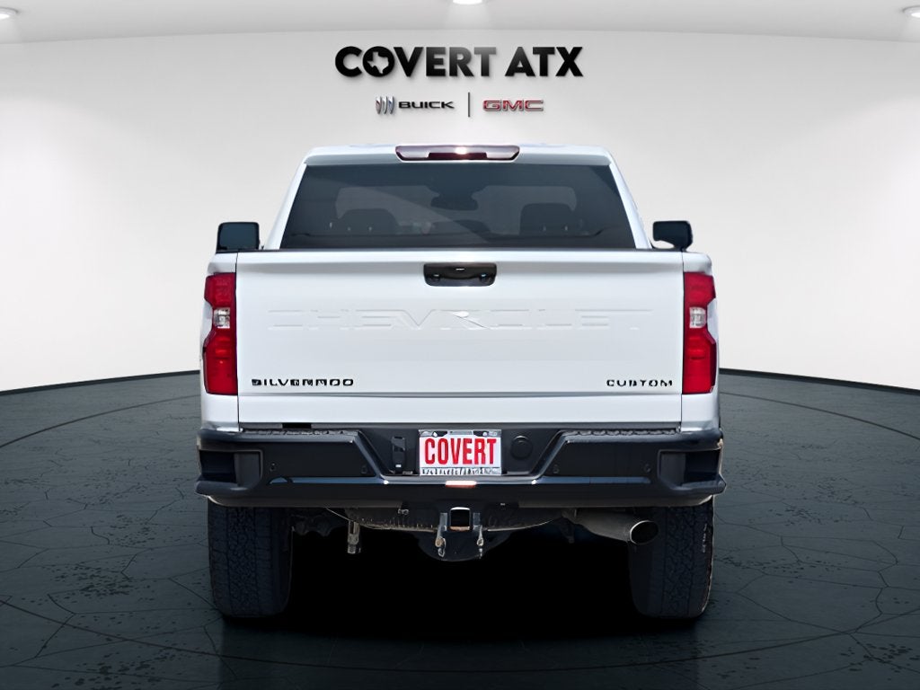 2024 Chevrolet Silverado 2500HD Custom