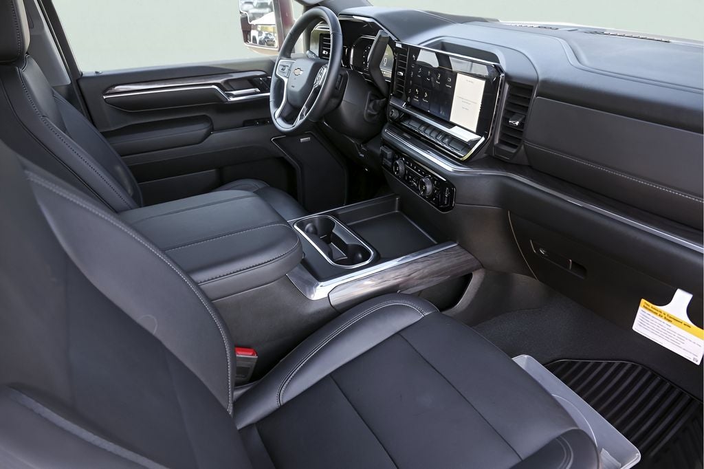 2024 Chevrolet Silverado 3500HD LTZ