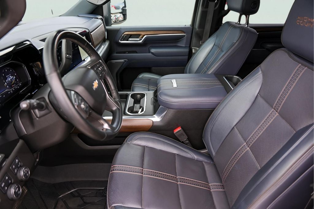 2024 Chevrolet Silverado 3500HD High Country