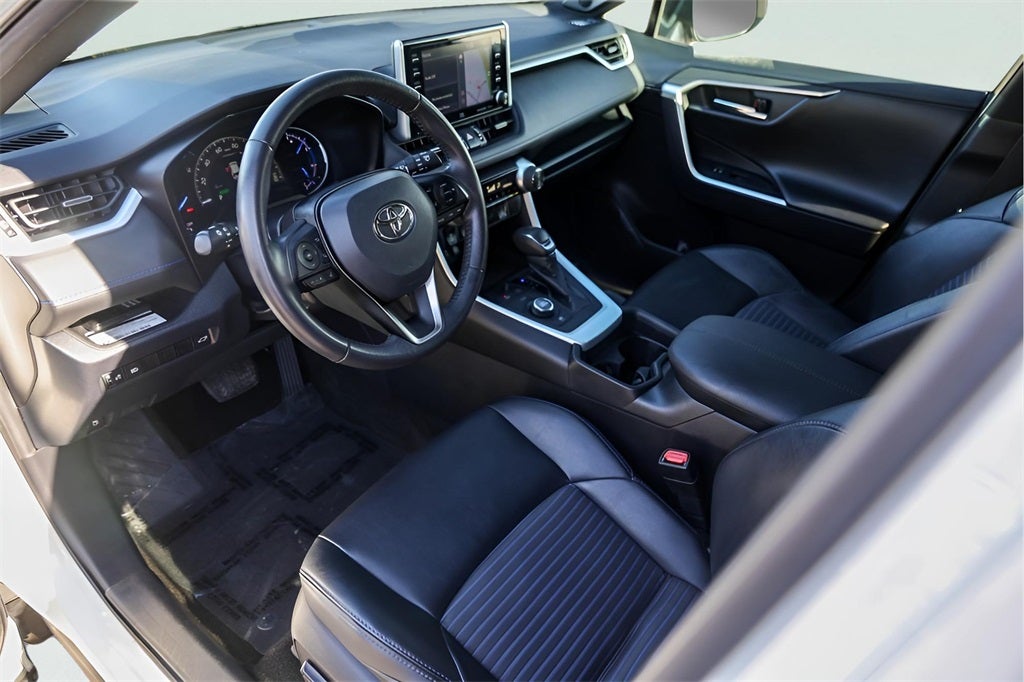 2020 Toyota RAV4 Hybrid XSE