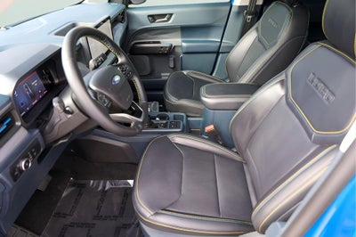 2025 Ford Maverick Lobo Standard