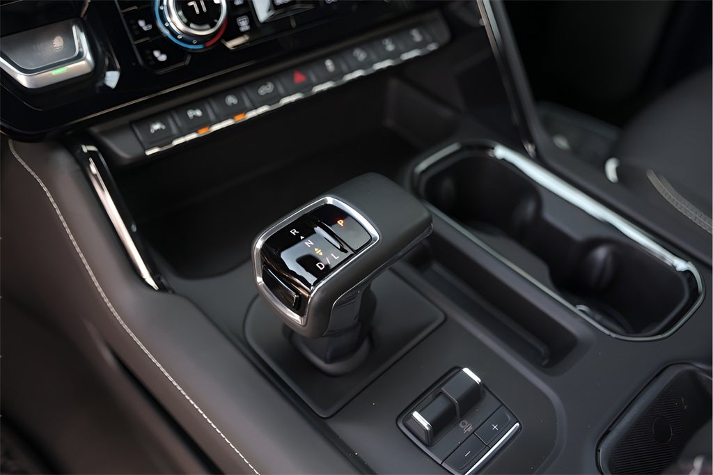 2025 GMC Sierra 1500 AT4X