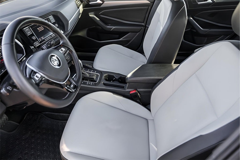 2020 Volkswagen Jetta R-Line