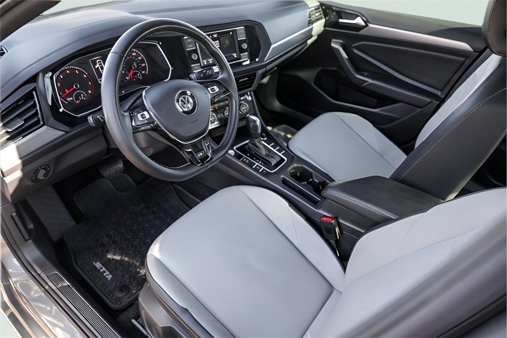 2020 Volkswagen Jetta R-Line