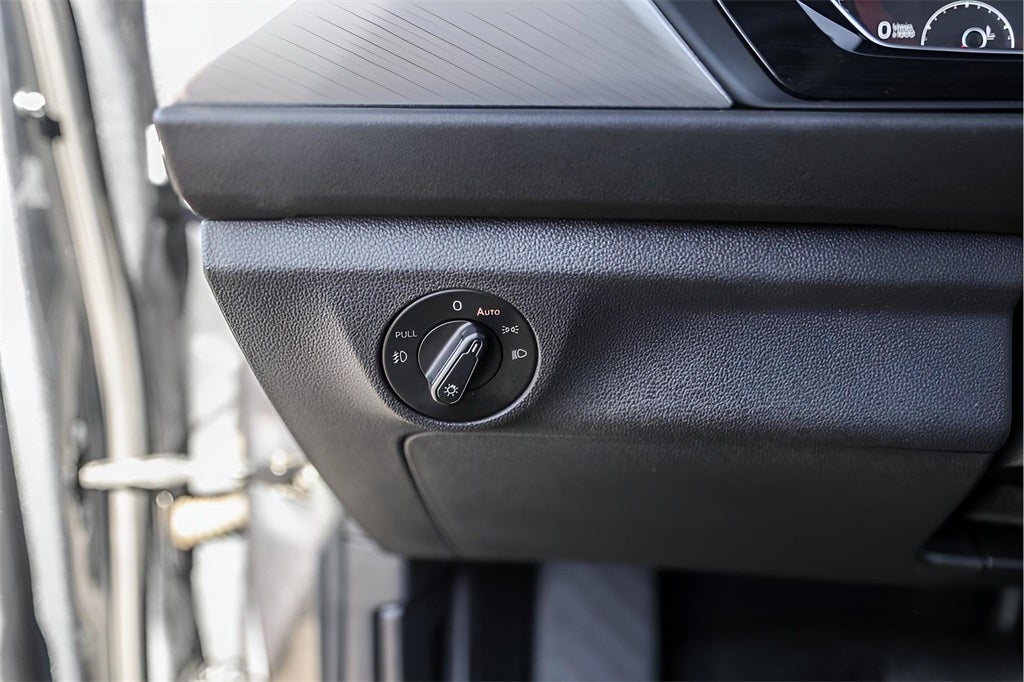 2020 Volkswagen Jetta R-Line