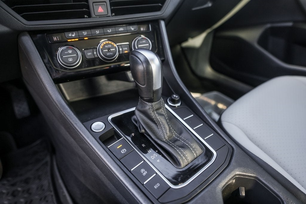 2020 Volkswagen Jetta R-Line