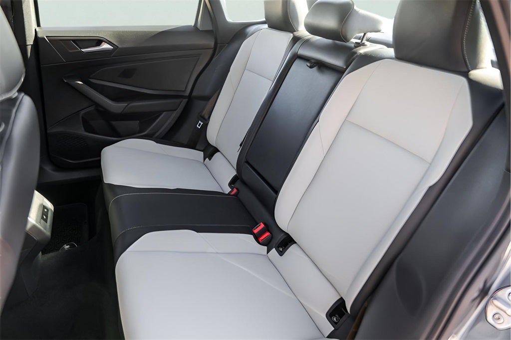 2020 Volkswagen Jetta R-Line