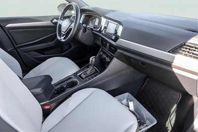 2020 Volkswagen Jetta R-Line