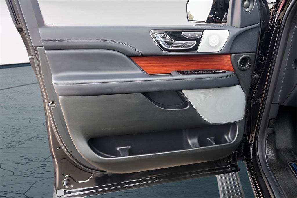 2024 Lincoln Navigator L L Reserve