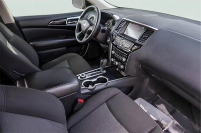 2020 Nissan Pathfinder SV