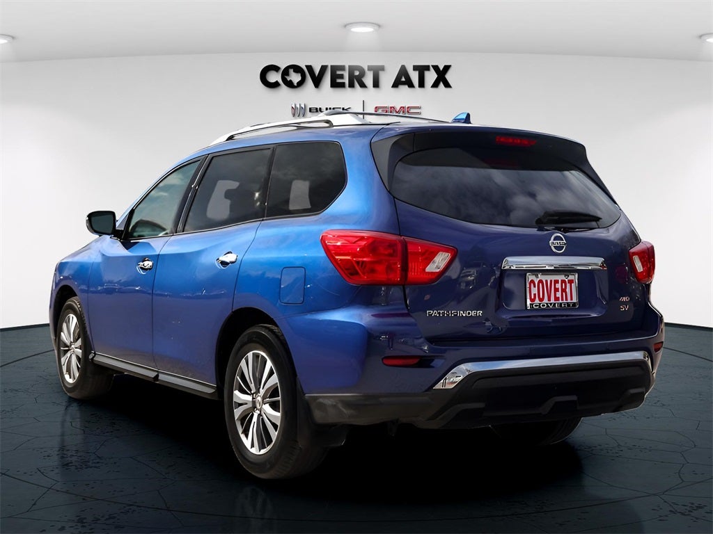 2020 Nissan Pathfinder SV