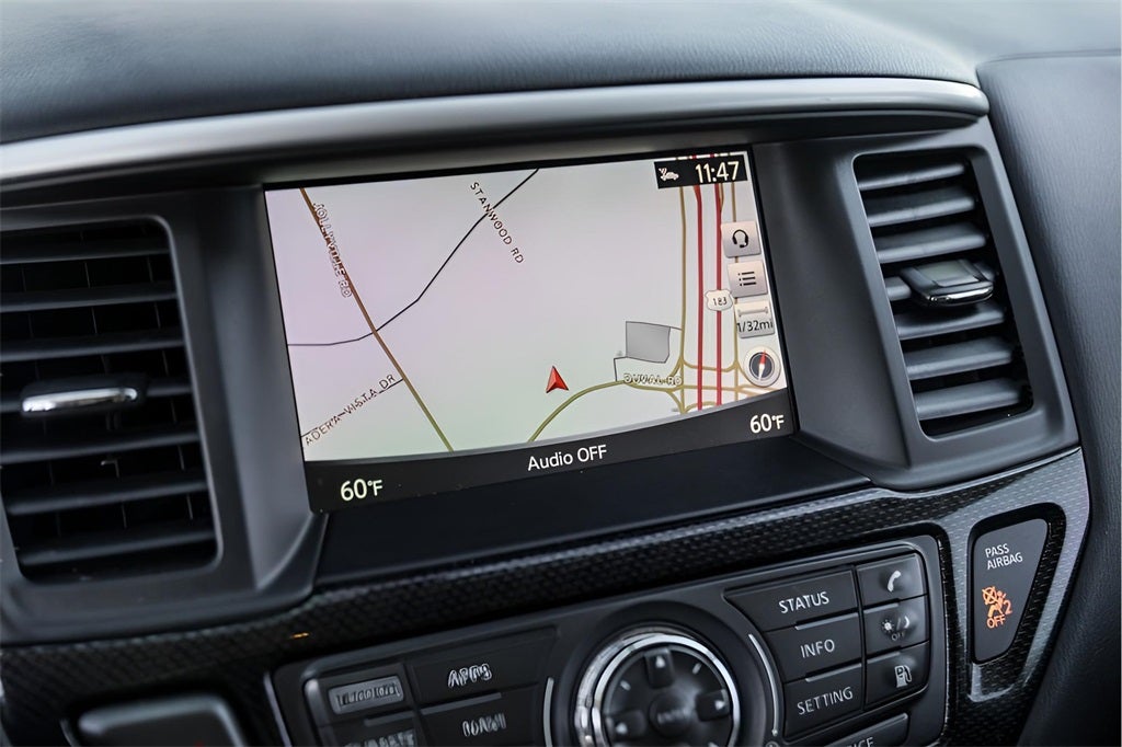 2019 Nissan Pathfinder SL