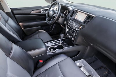 2019 Nissan Pathfinder SL