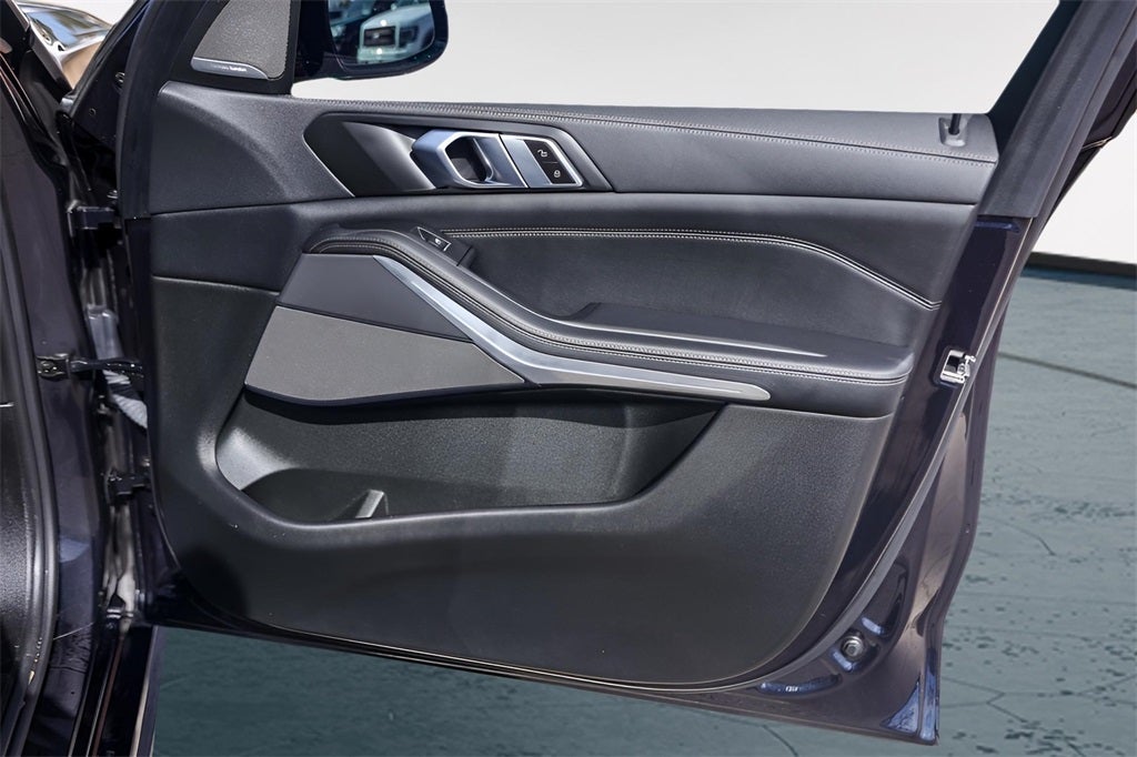 2023 BMW X5 xDrive45e