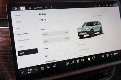 2023 Rivian R1S Launch Edition