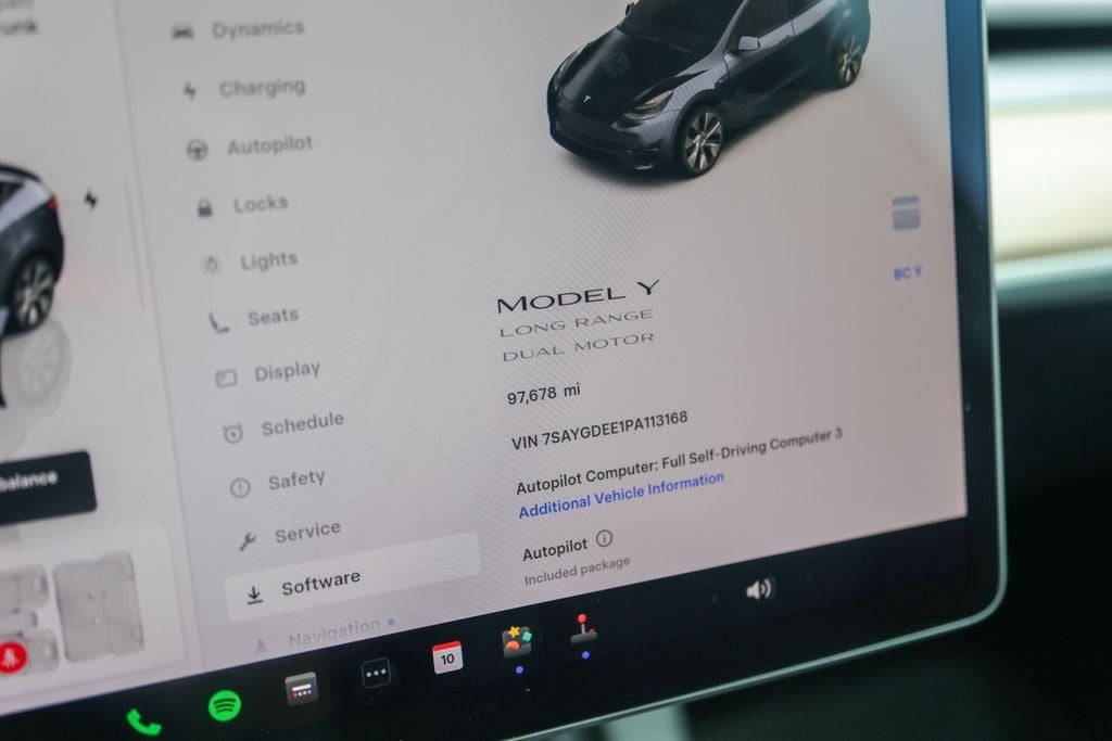 2023 Tesla Model Y Long Range