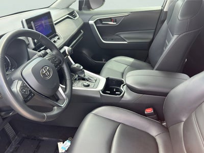 2025 Toyota RAV4 Hybrid XLE Premium