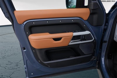 2024 Land Rover Defender 110 SE