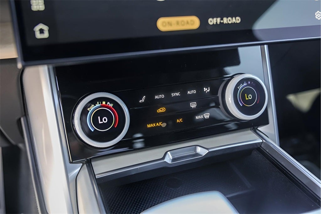 2023 Land Rover Range Rover SV LWB