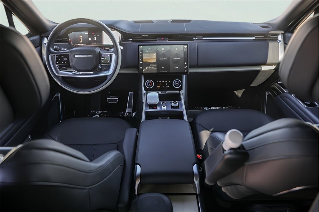 2023 Land Rover Range Rover SV LWB