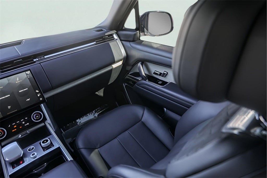 2023 Land Rover Range Rover SV LWB