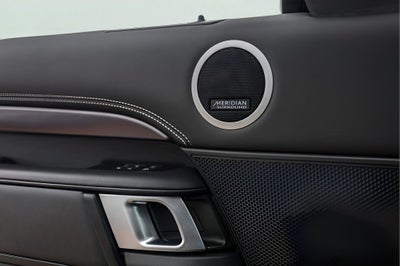 2024 Land Rover Discovery Metropolitan Edition