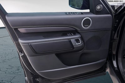 2024 Land Rover Discovery Metropolitan Edition