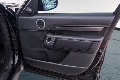 2024 Land Rover Discovery Metropolitan Edition