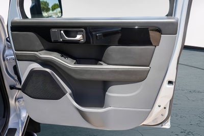 2025 INEOS Grenadier Station Wagon Base