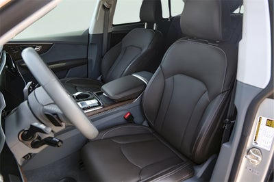 2024 Audi Q8 55 Prestige quattro