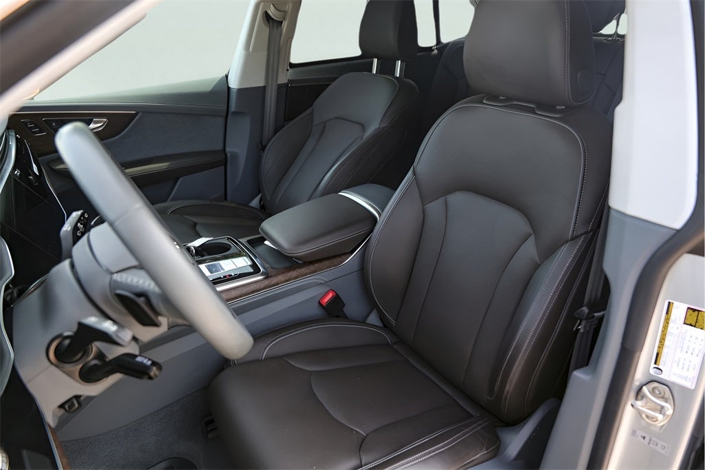 2024 Audi Q8 55 Prestige quattro