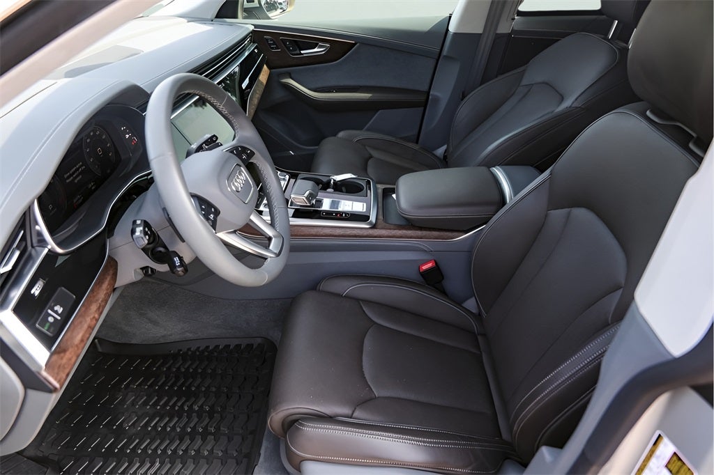 2024 Audi Q8 55 Prestige quattro