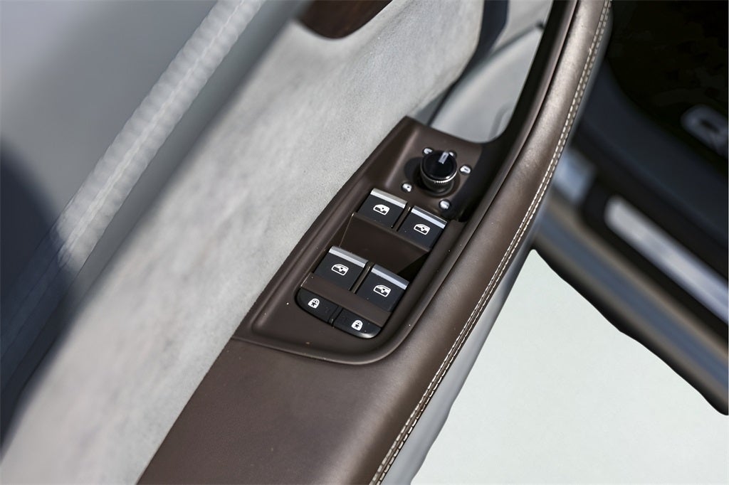 2024 Audi Q8 55 Prestige quattro